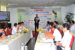 hop-bao-giai-golf-tiep-suc-den-truong-2016_1483677394.jpg